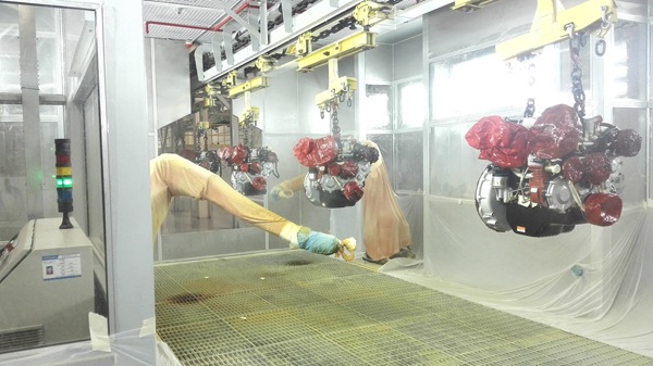 Spray booth
